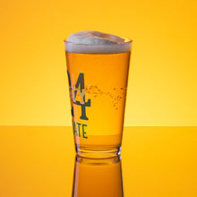 Load image into Gallery viewer, CT Class of 2024 Shaker Pint Glass
